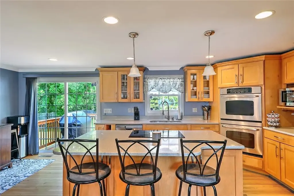 50 Larochelle Avenue Warwick RI 02889
