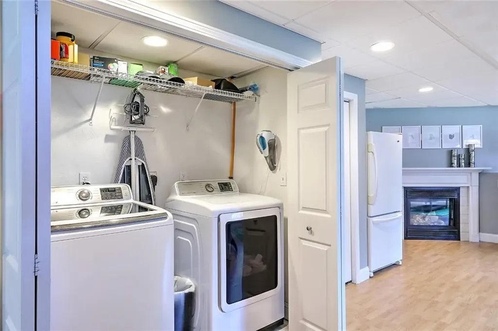 50 Larochelle Avenue Warwick RI 02889