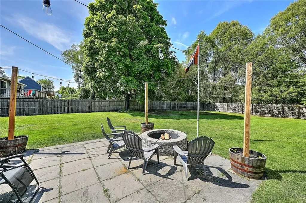 50 Larochelle Avenue Warwick RI 02889
