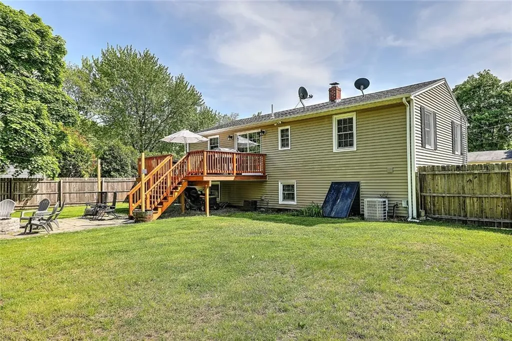 50 Larochelle Avenue Warwick RI 02889