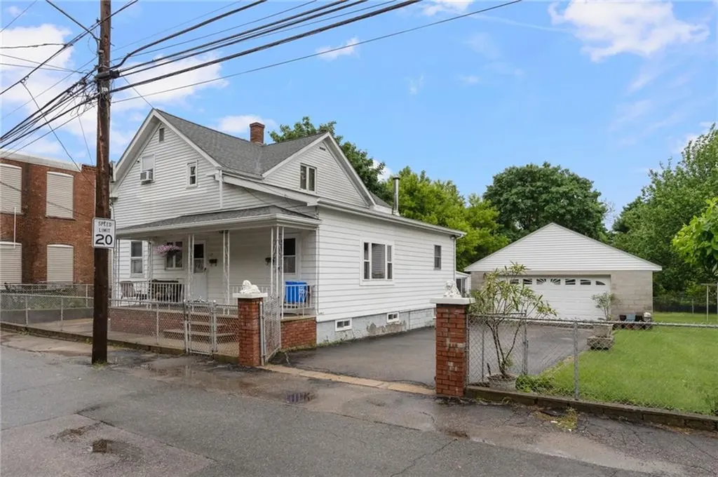 17 Mill Street Johnston RI 02919