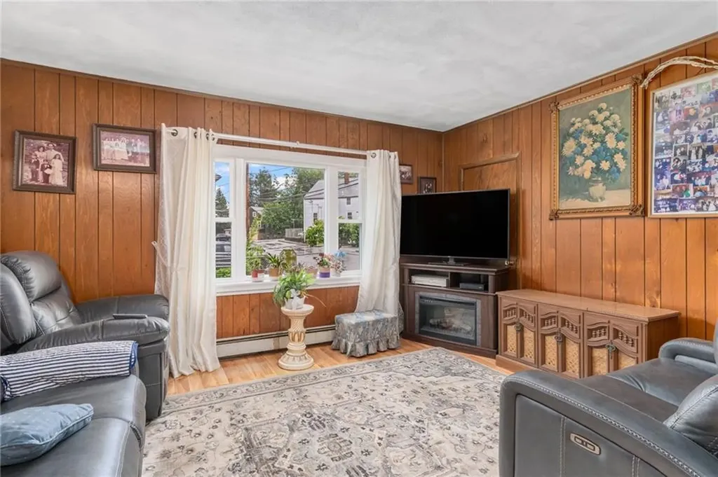 17 Mill Street Johnston RI 02919