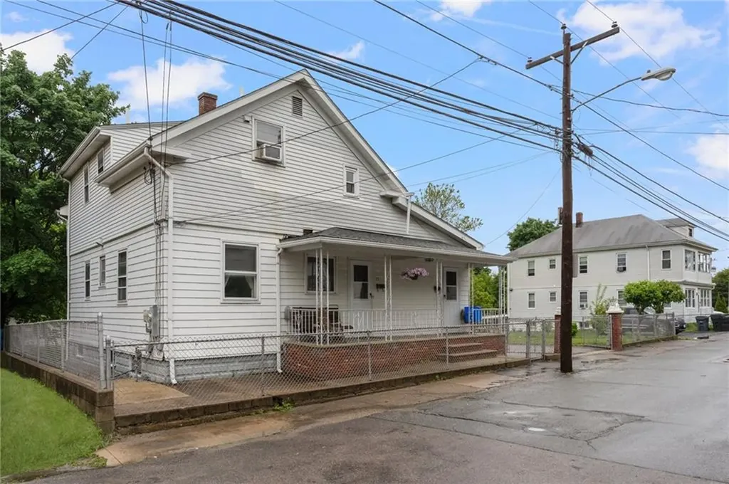 17 Mill Street Johnston RI 02919