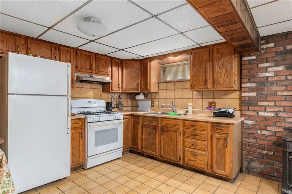 17 Mill Street Johnston RI 02919
