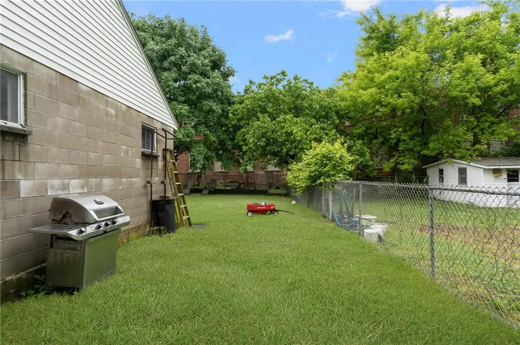 17 Mill Street Johnston RI 02919