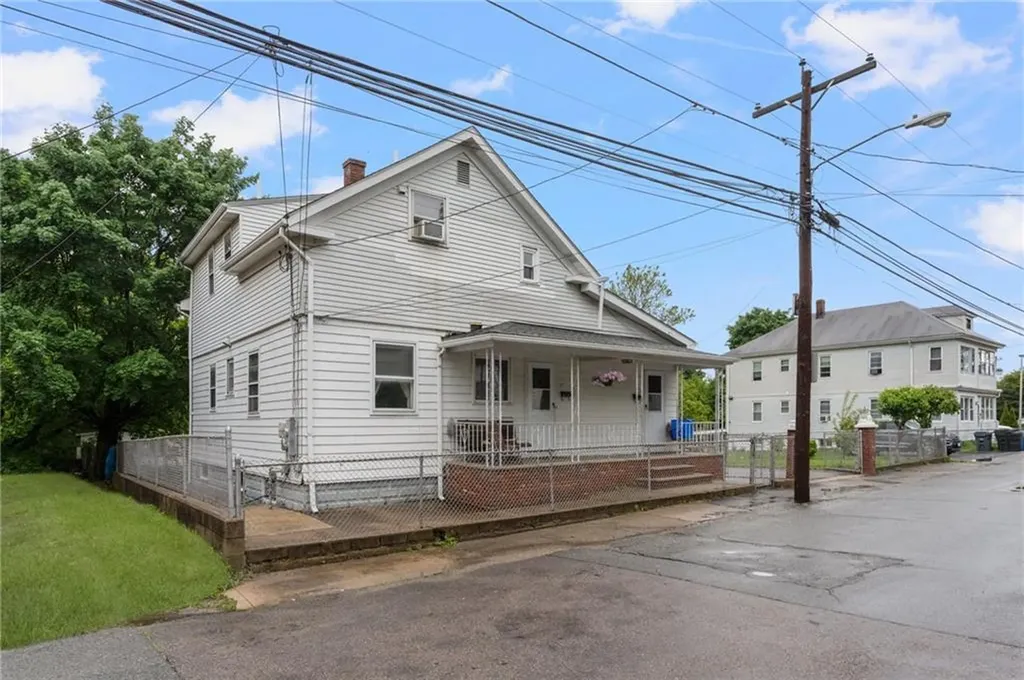 17 Mill Street Johnston RI 02919