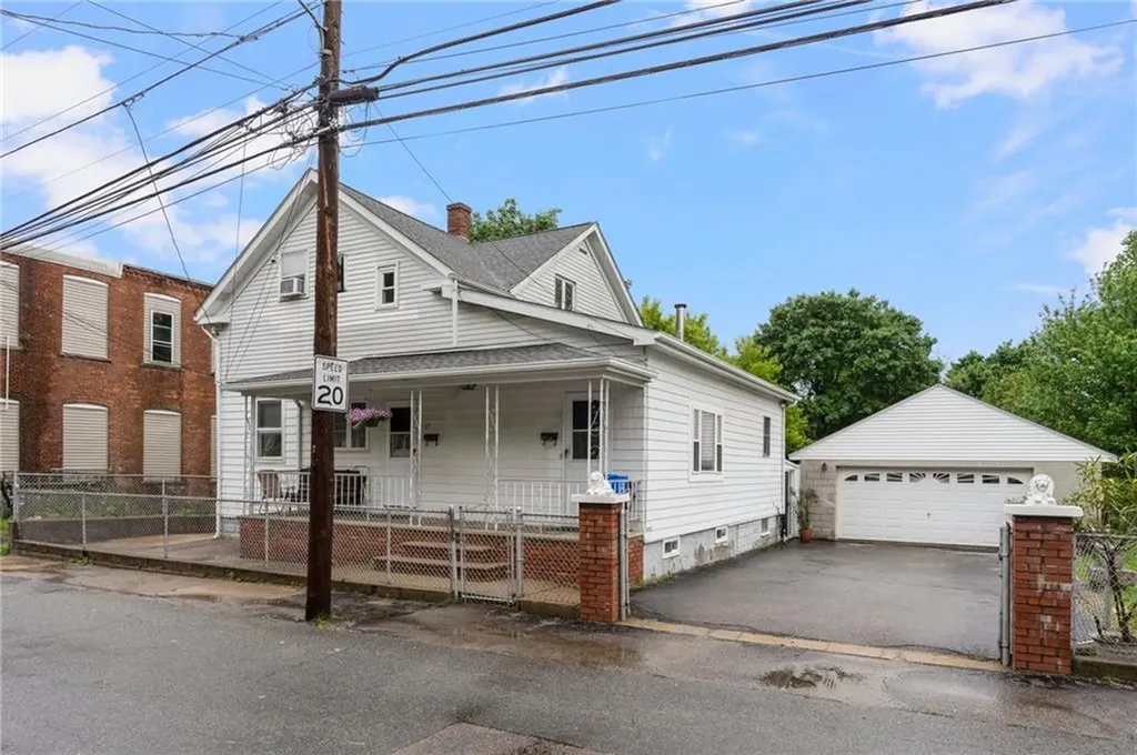 17 Mill Street Johnston RI 02919