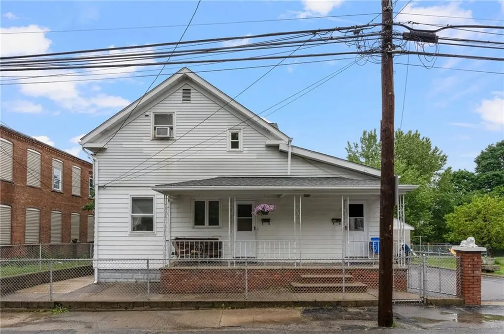 17 Mill Street Johnston RI 02919