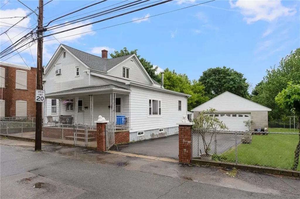 17 Mill Street Johnston RI 02919