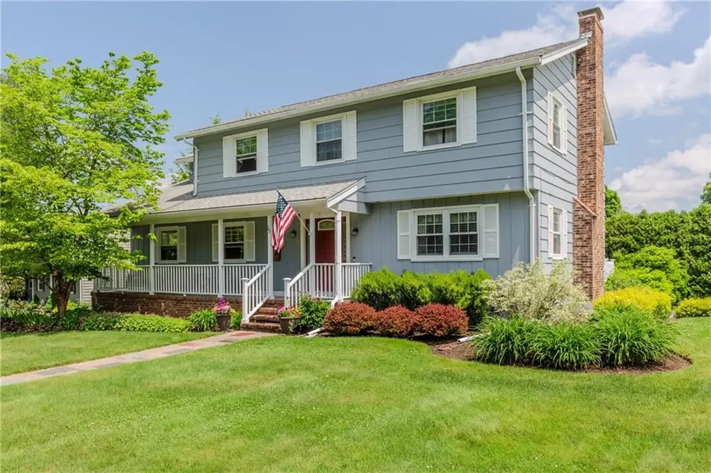 23 Kennedy Boulevard Lincoln RI 02865