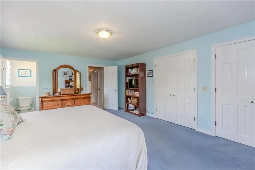23 Kennedy Boulevard Lincoln RI 02865