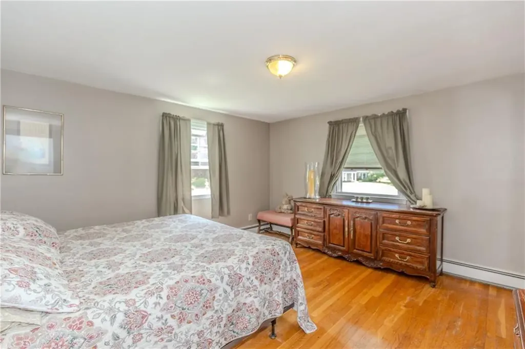 23 Kennedy Boulevard Lincoln RI 02865