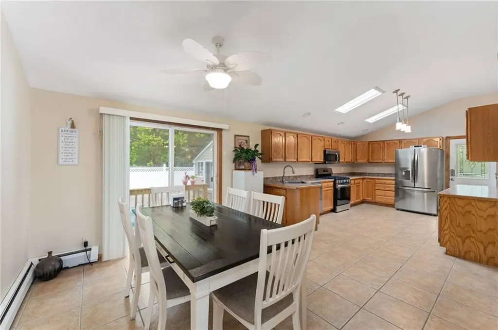 270 Hopkins Hill Road Coventry RI 02816