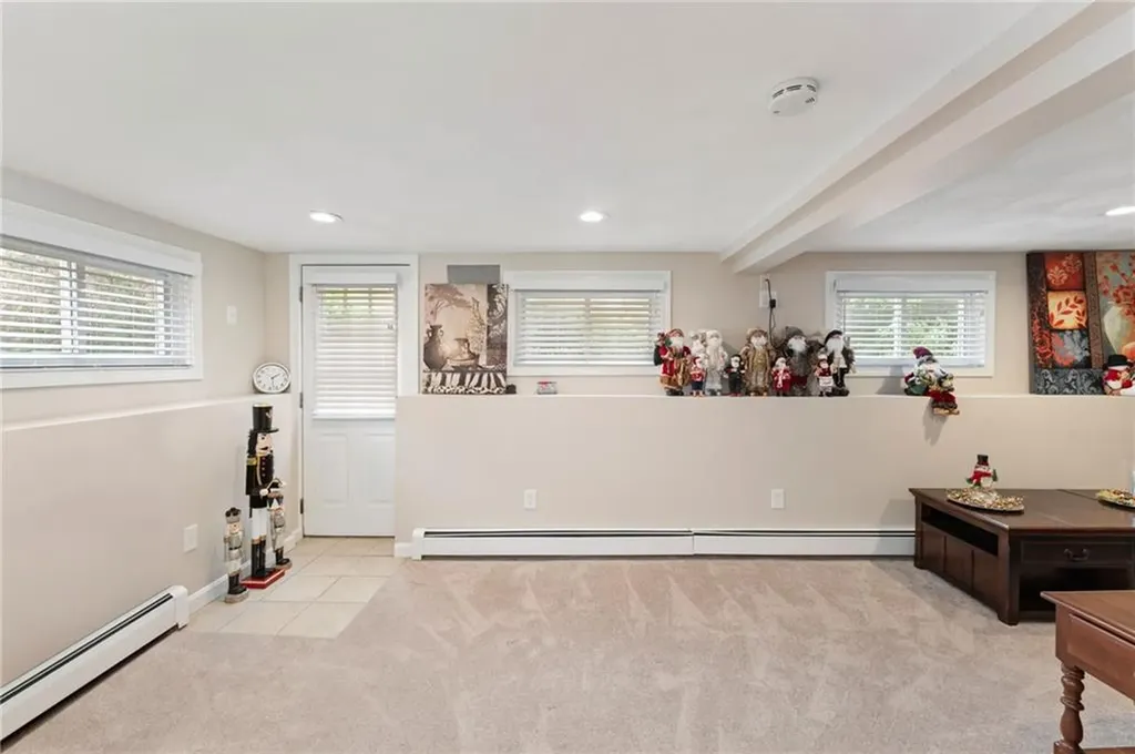 270 Hopkins Hill Road Coventry RI 02816