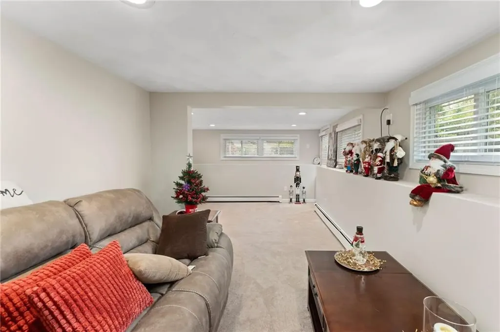 270 Hopkins Hill Road Coventry RI 02816