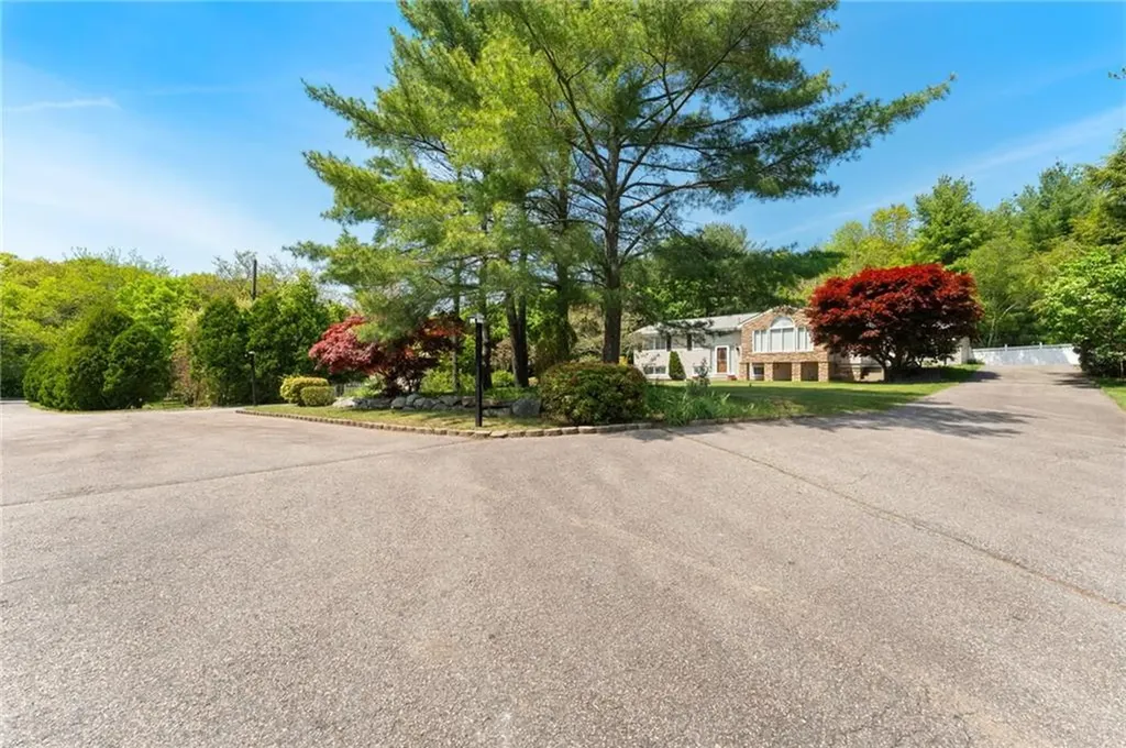 270 Hopkins Hill Road Coventry RI 02816
