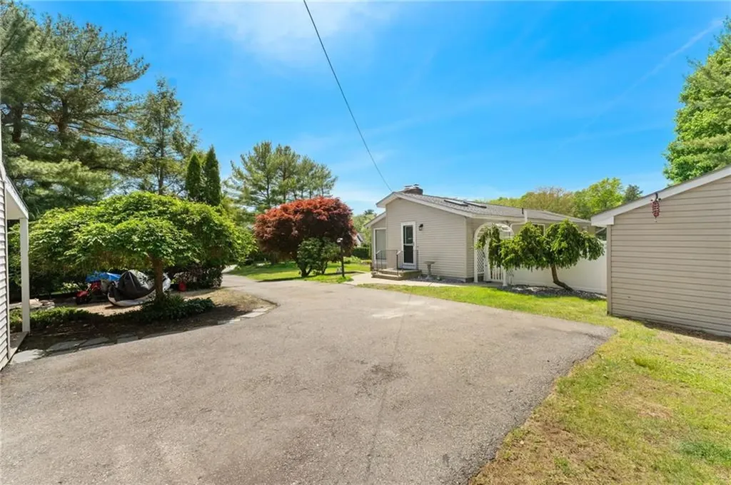 270 Hopkins Hill Road Coventry RI 02816