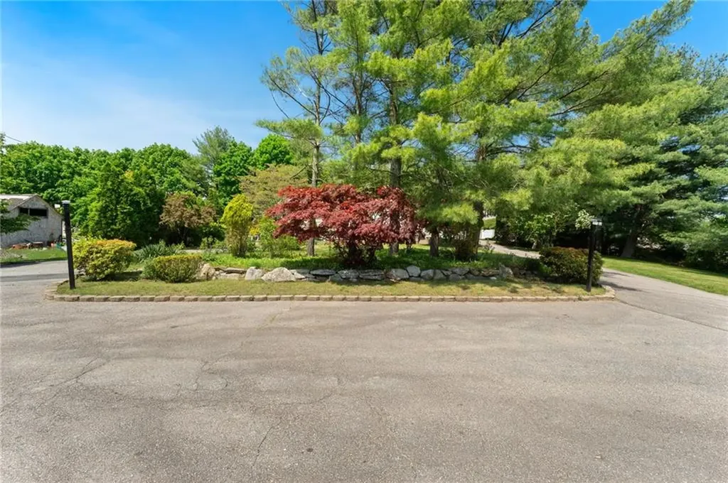 270 Hopkins Hill Road Coventry RI 02816