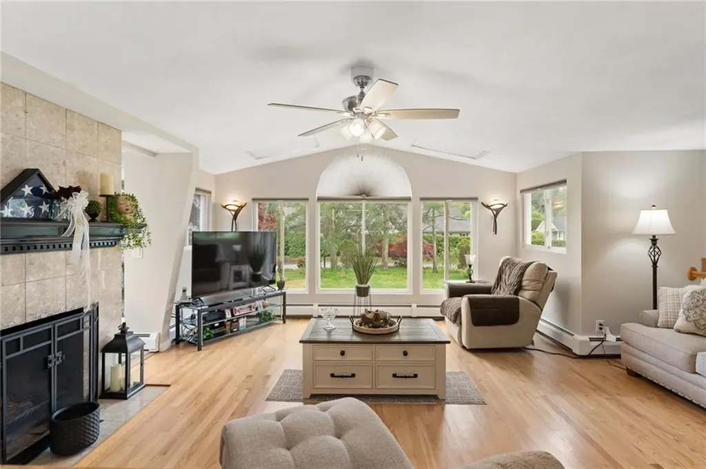 270 Hopkins Hill Road Coventry RI 02816