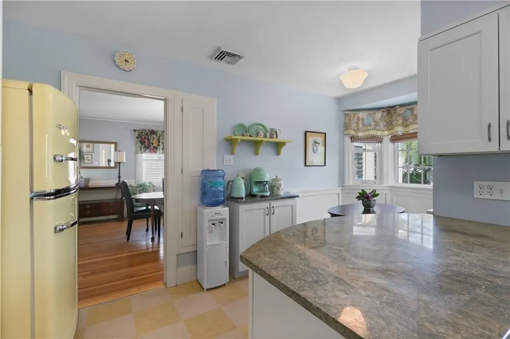 170 Gibbs Avenue Newport RI 02840