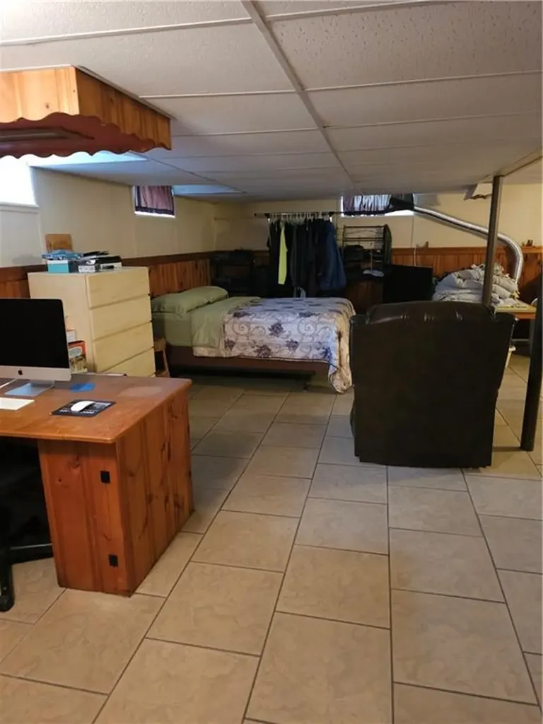 176 Columbia Avenue Pawtucket RI 02860