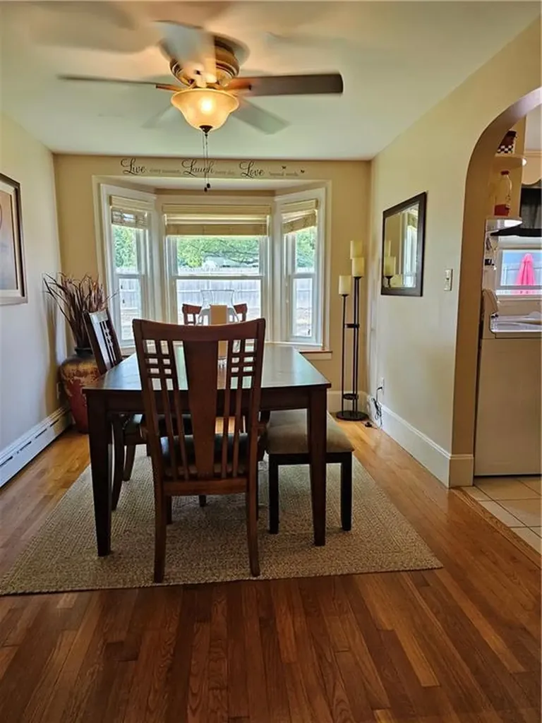 176 Columbia Avenue Pawtucket RI 02860