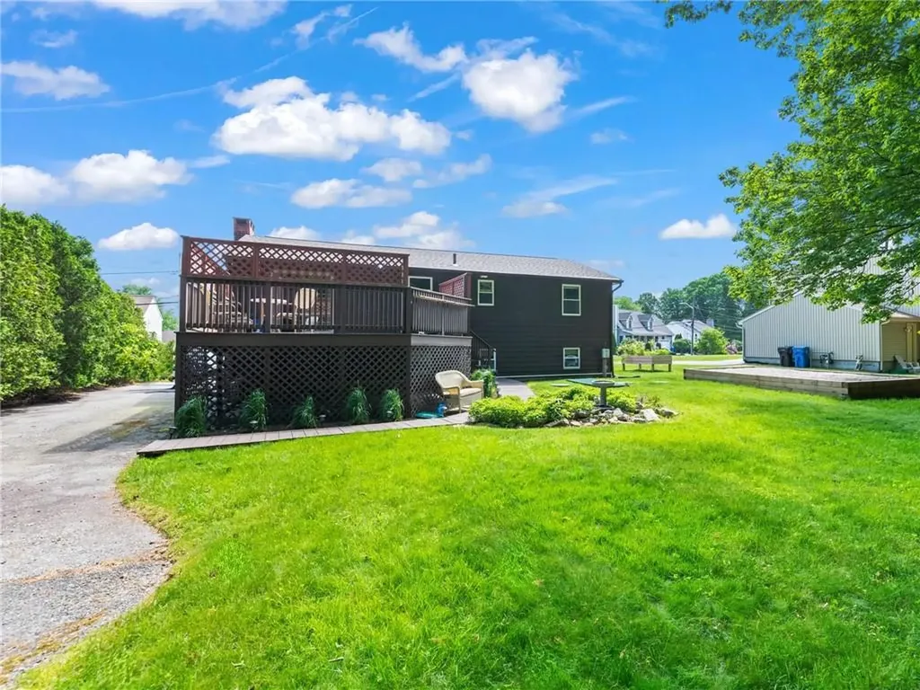 160 Mohawk Trail Cranston RI 02921