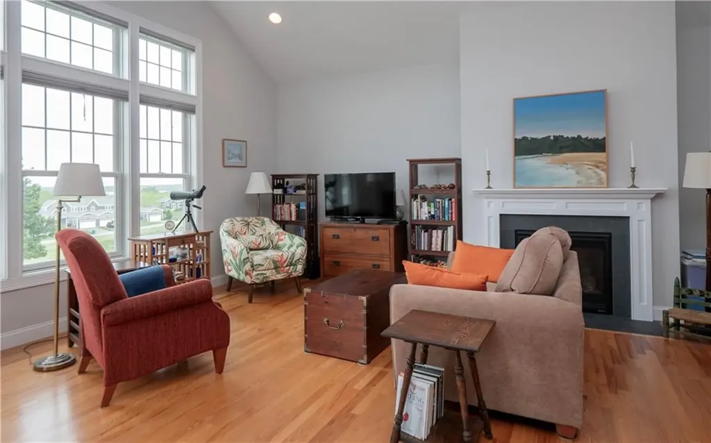 30 Brook Farm Road Portsmouth RI 02871