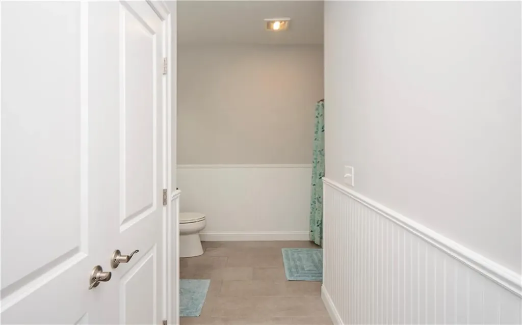 30 Brook Farm Road Portsmouth RI 02871