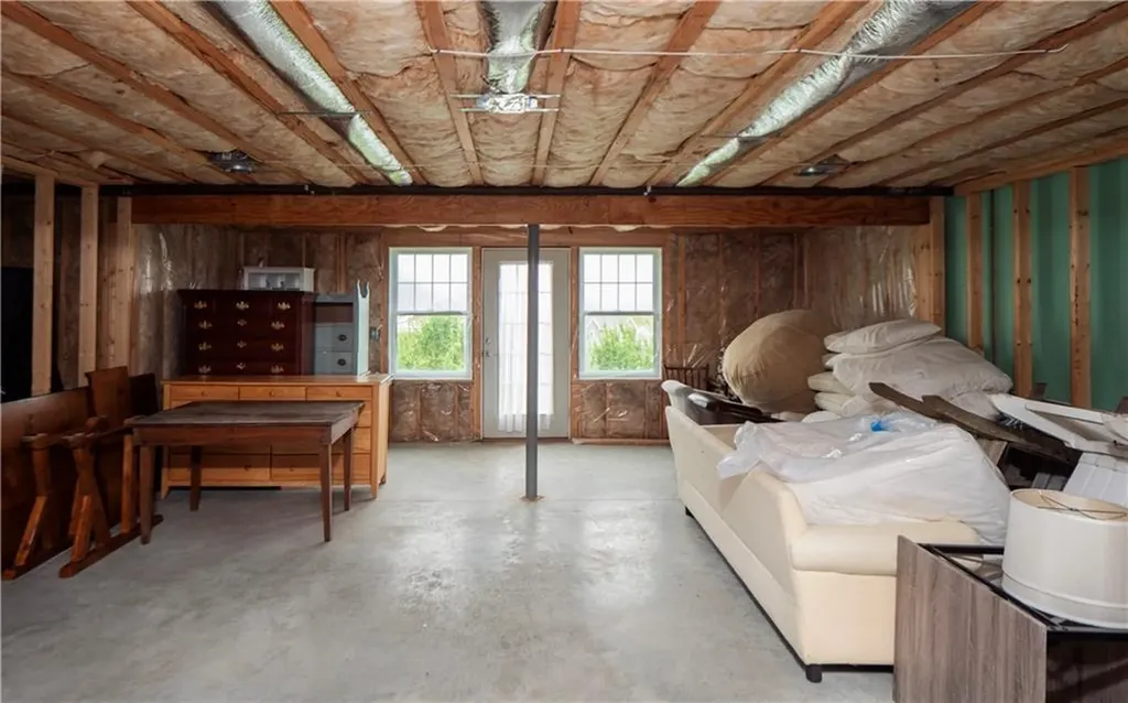 30 Brook Farm Road Portsmouth RI 02871