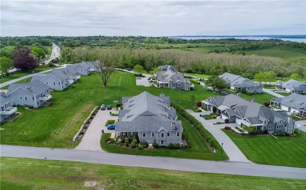 30 Brook Farm Road Portsmouth RI 02871