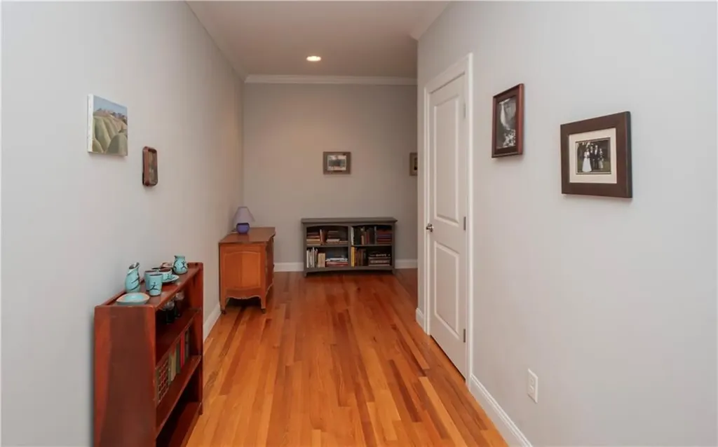30 Brook Farm Road Portsmouth RI 02871