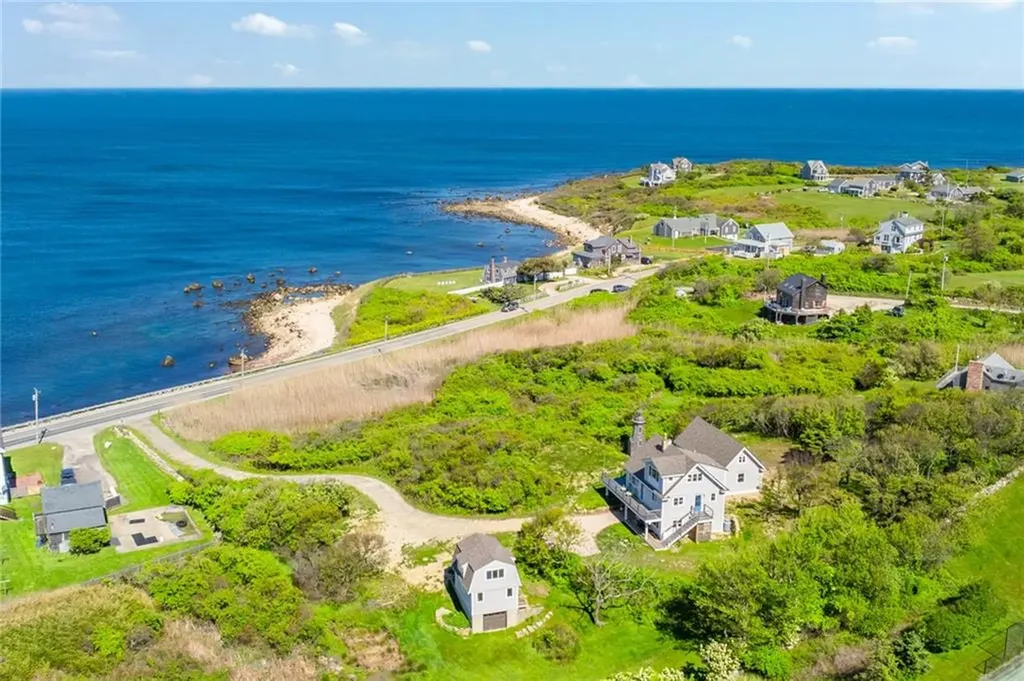 269 Off Spring Street Block Island RI 02807