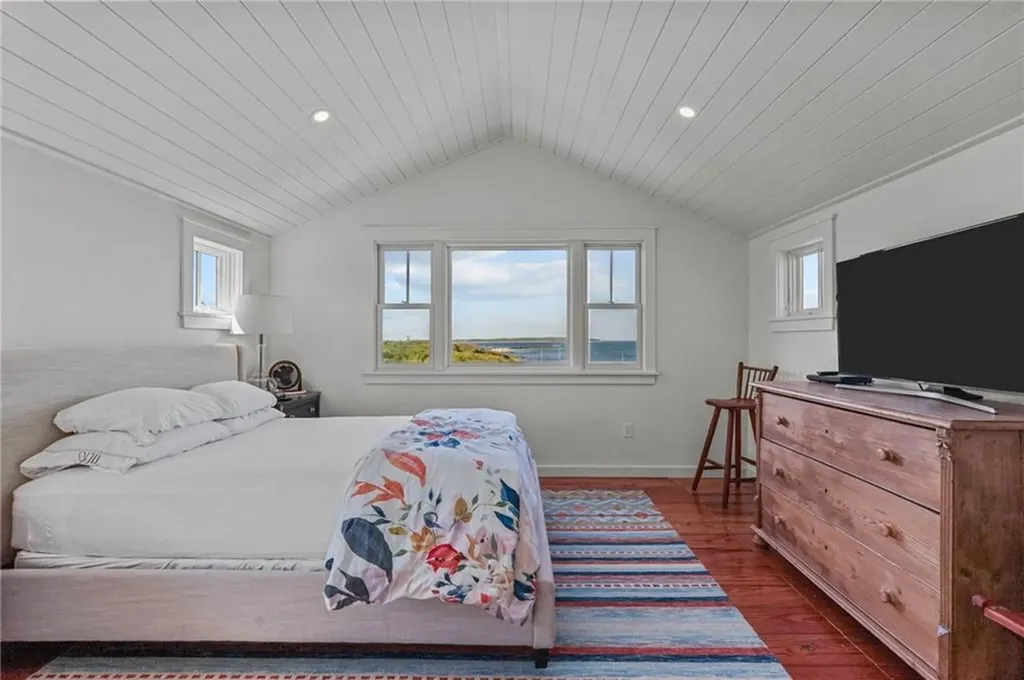 269 Off Spring Street Block Island RI 02807