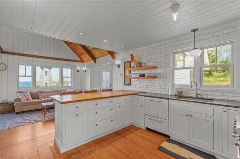 269 Off Spring Street Block Island RI 02807