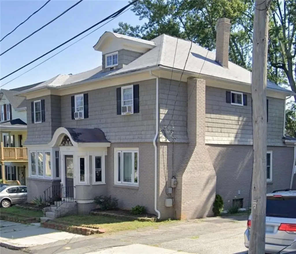 113 Bennett Street Woonsocket RI 02895