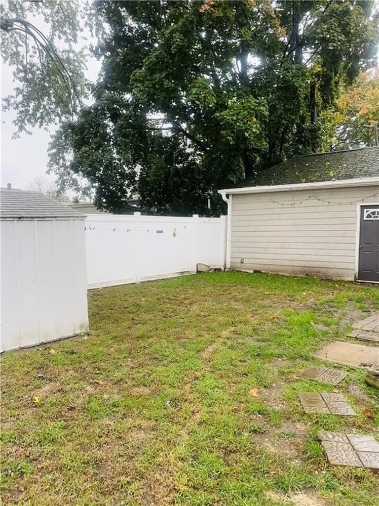 113 Bennett Street Woonsocket RI 02895