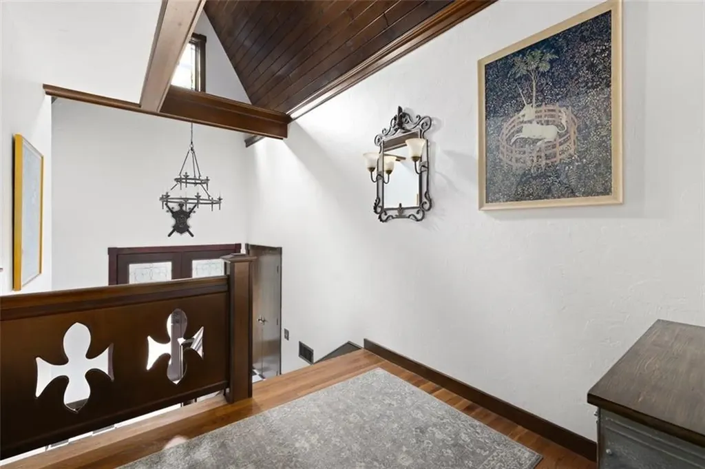 77 Maple Avenue Lincoln RI 02865