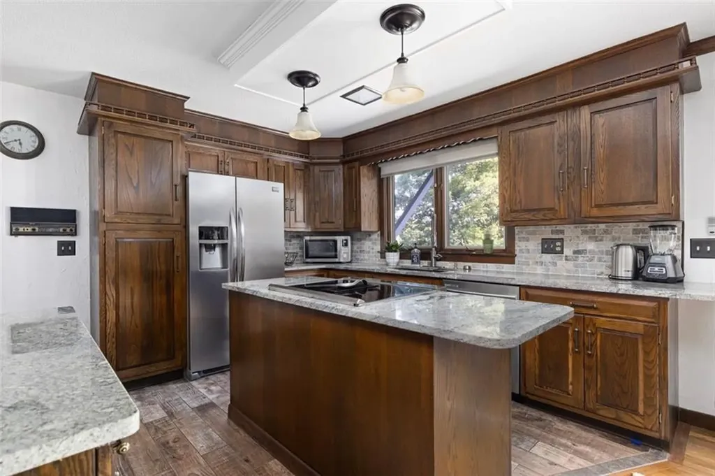 77 Maple Avenue Lincoln RI 02865