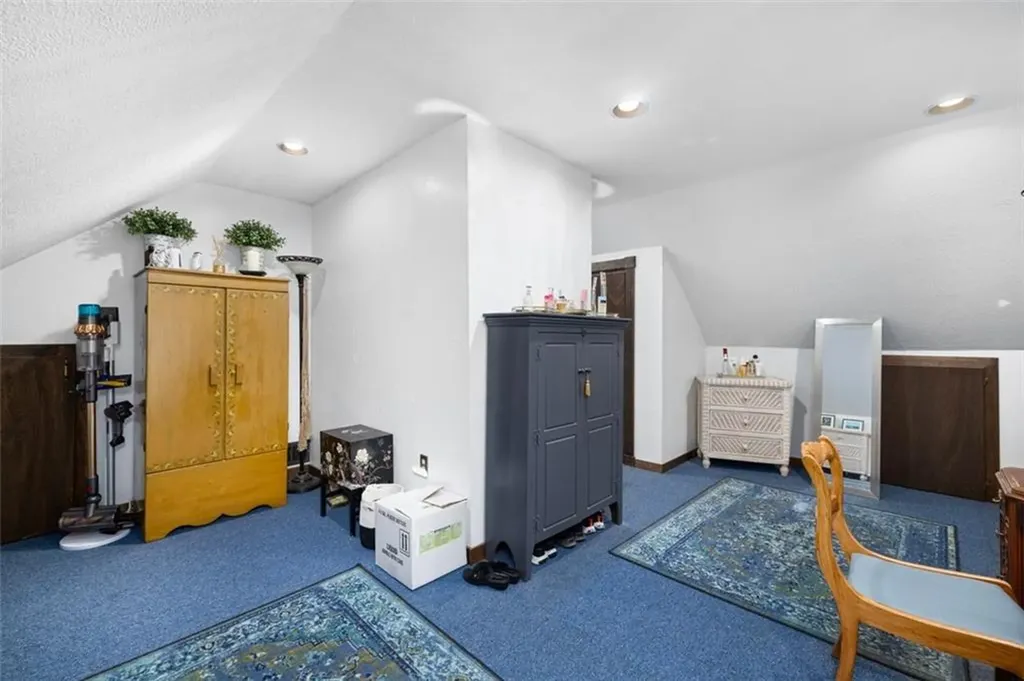 77 Maple Avenue Lincoln RI 02865