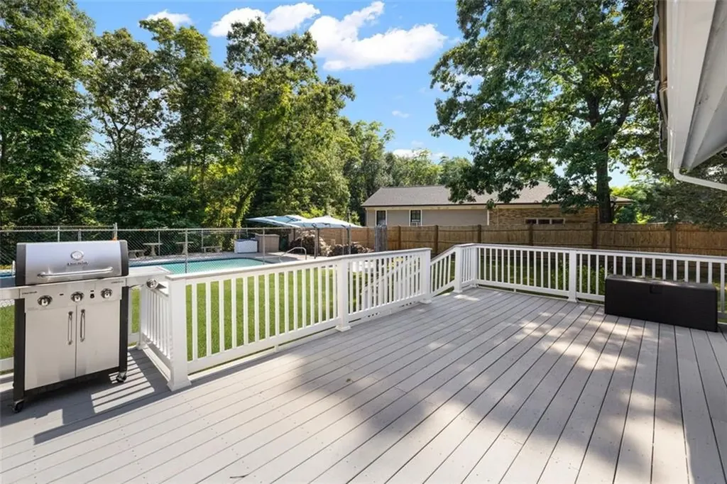 77 Maple Avenue Lincoln RI 02865