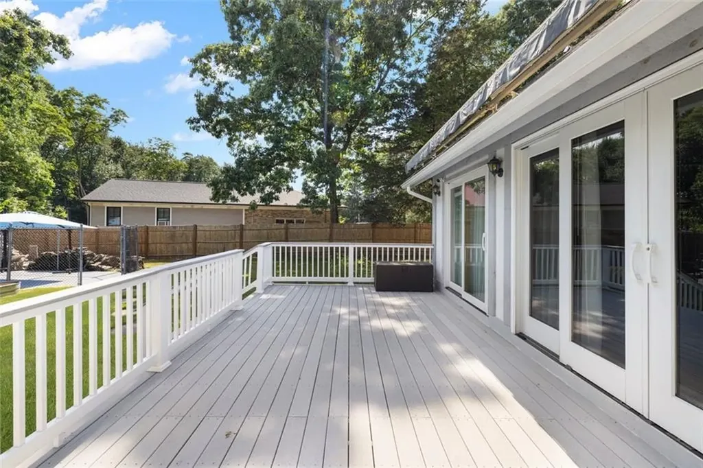77 Maple Avenue Lincoln RI 02865