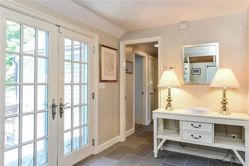 139 Harrison Avenue Newport RI 02840