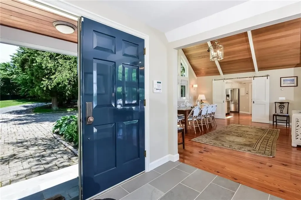 139 Harrison Avenue Newport RI 02840