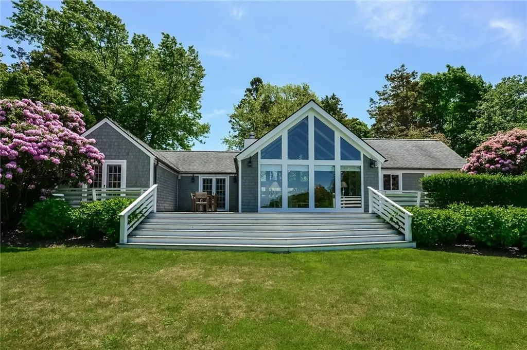 139 Harrison Avenue Newport RI 02840