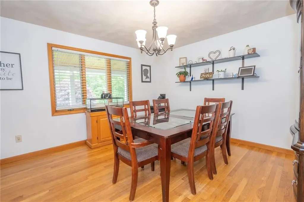 25 Oak Hill Drive Johnston RI 02919