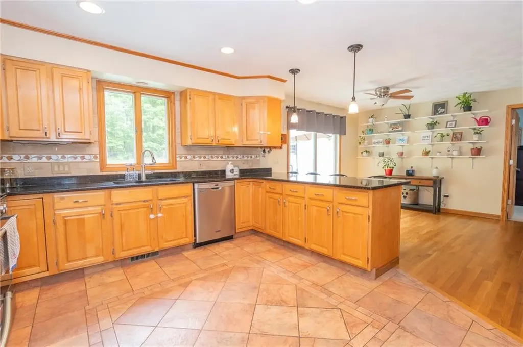 25 Oak Hill Drive Johnston RI 02919