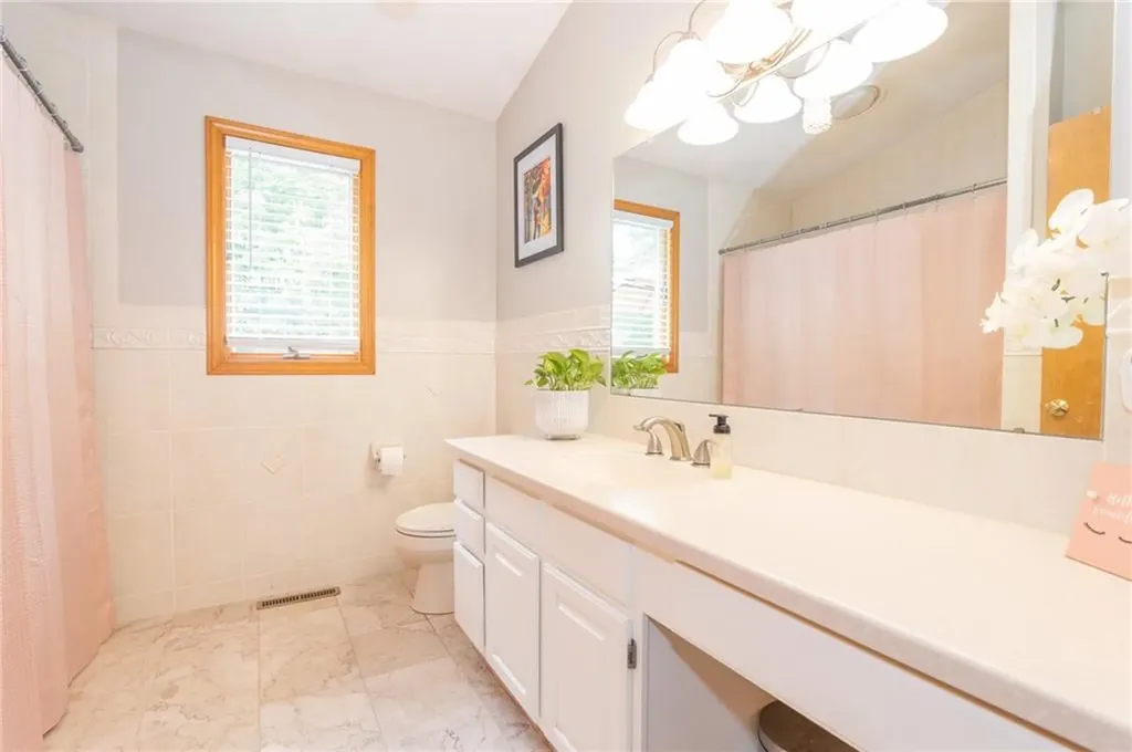25 Oak Hill Drive Johnston RI 02919