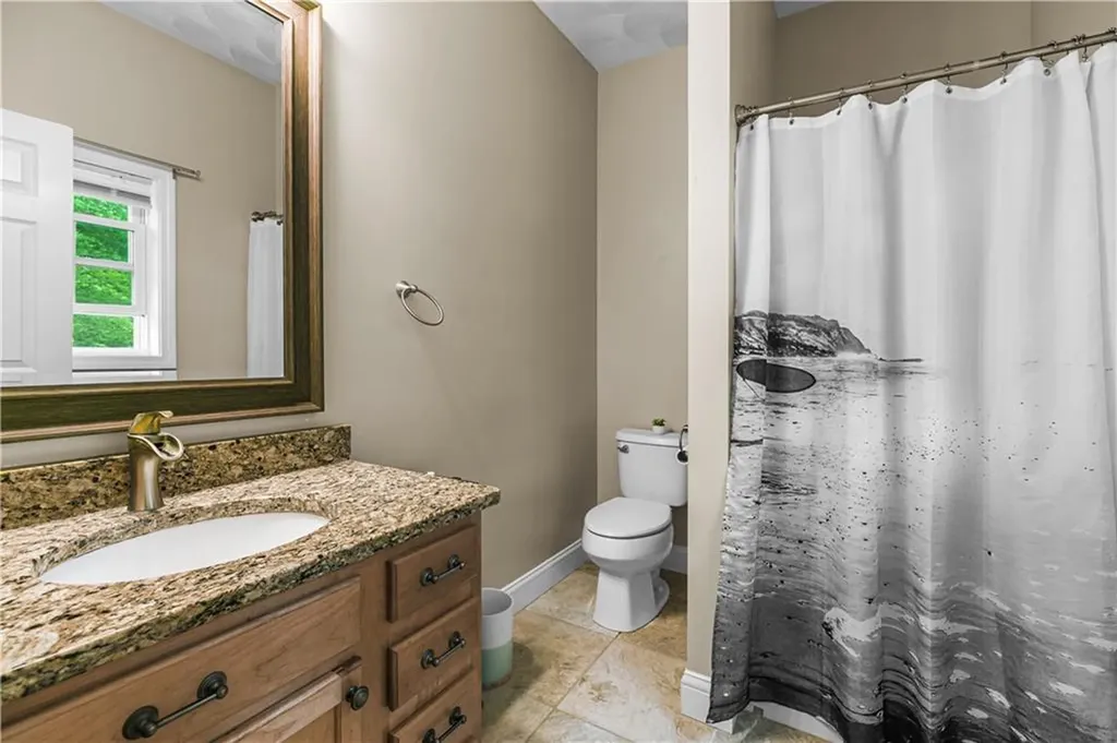 7 Robin Drive Exeter RI 02822
