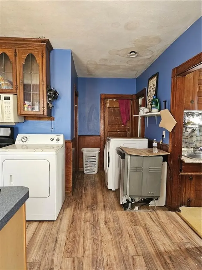 287 Mason Street Woonsocket RI 02895